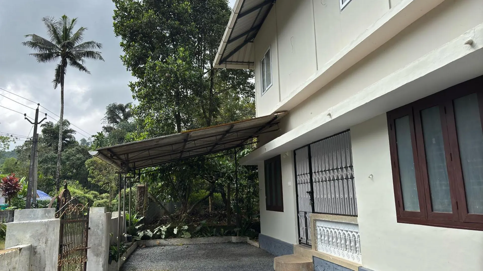 Prauvilla Homestay Padinjarathara