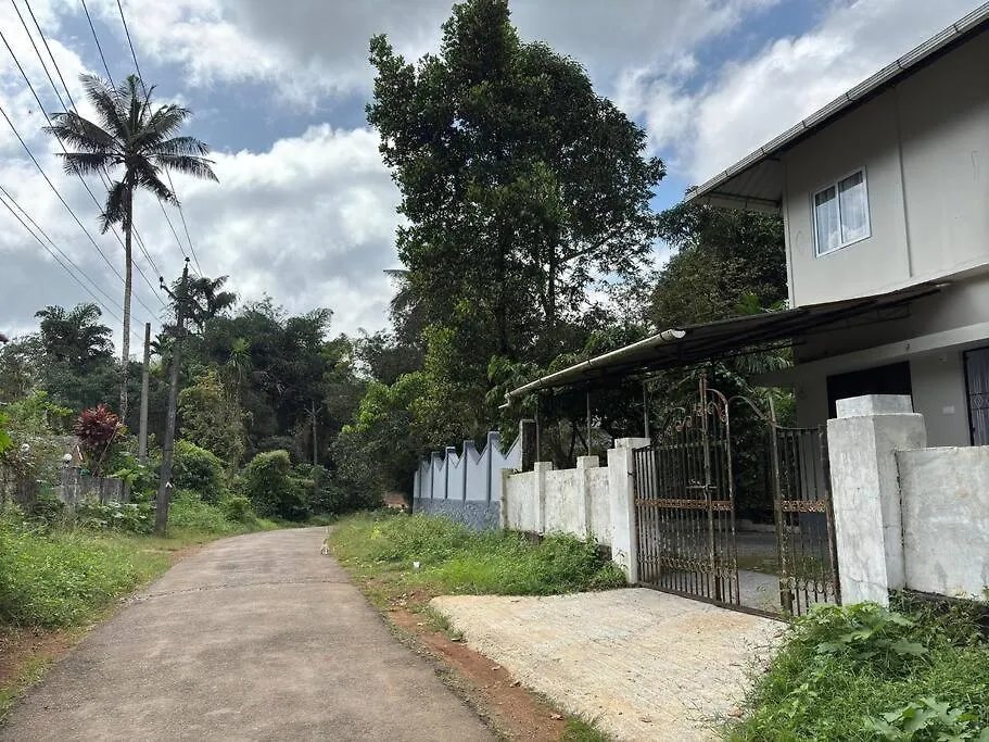 Prauvilla Homestay Padinjarathara