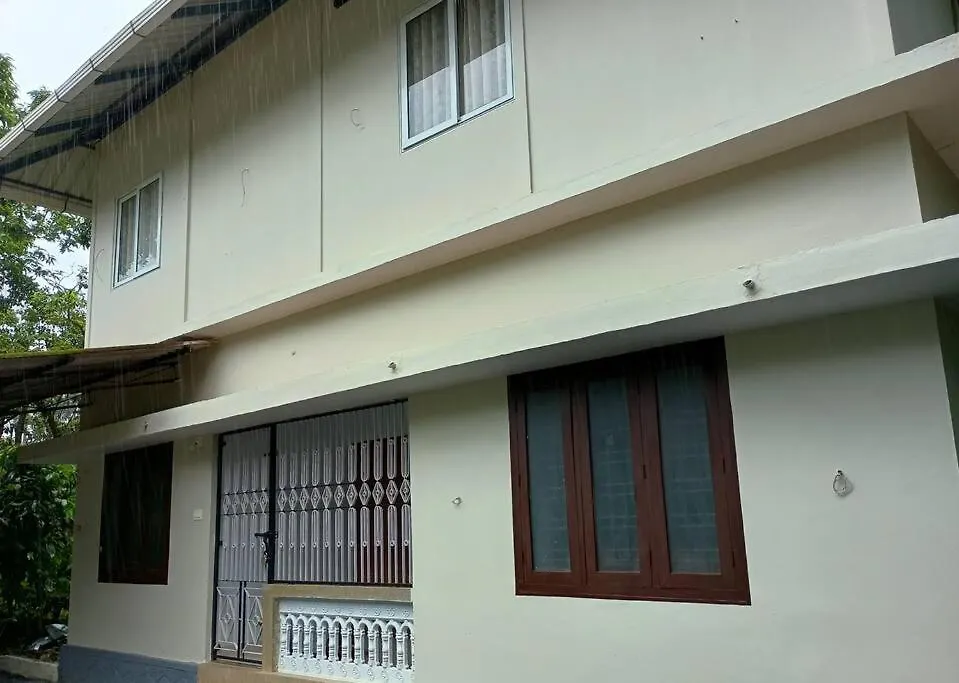 Prauvilla Homestay Padinjarathara Holiday home